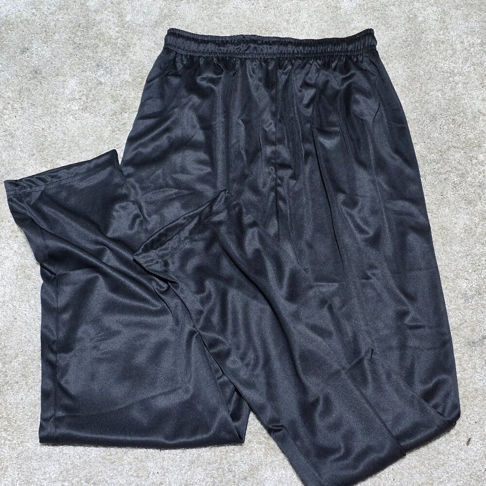 Large Light Weight Running Pant - Tie Waist and Zip Pockets Black - Picture 4 of 4